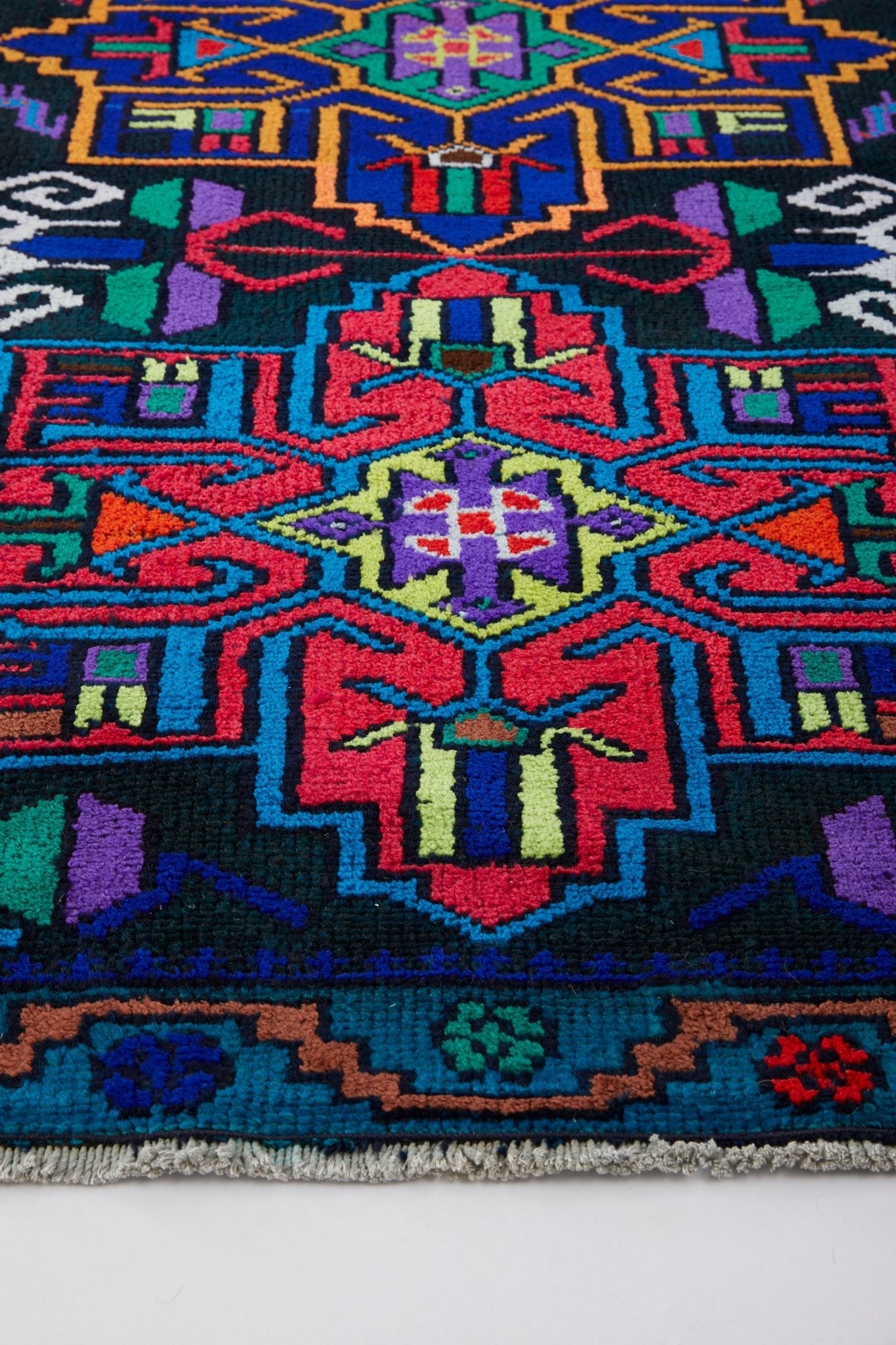 'Fireworks' Vintage Runner - 3' x 11'9