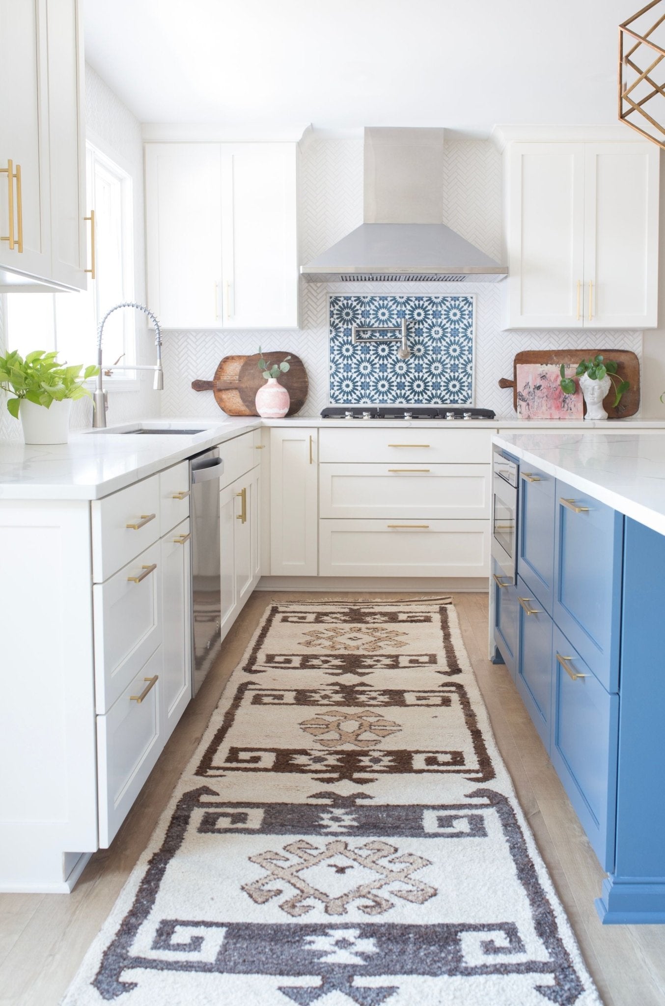 'Greta' Rare Vintage Turkish Runner - 3' x 11'9'' - Canary Lane