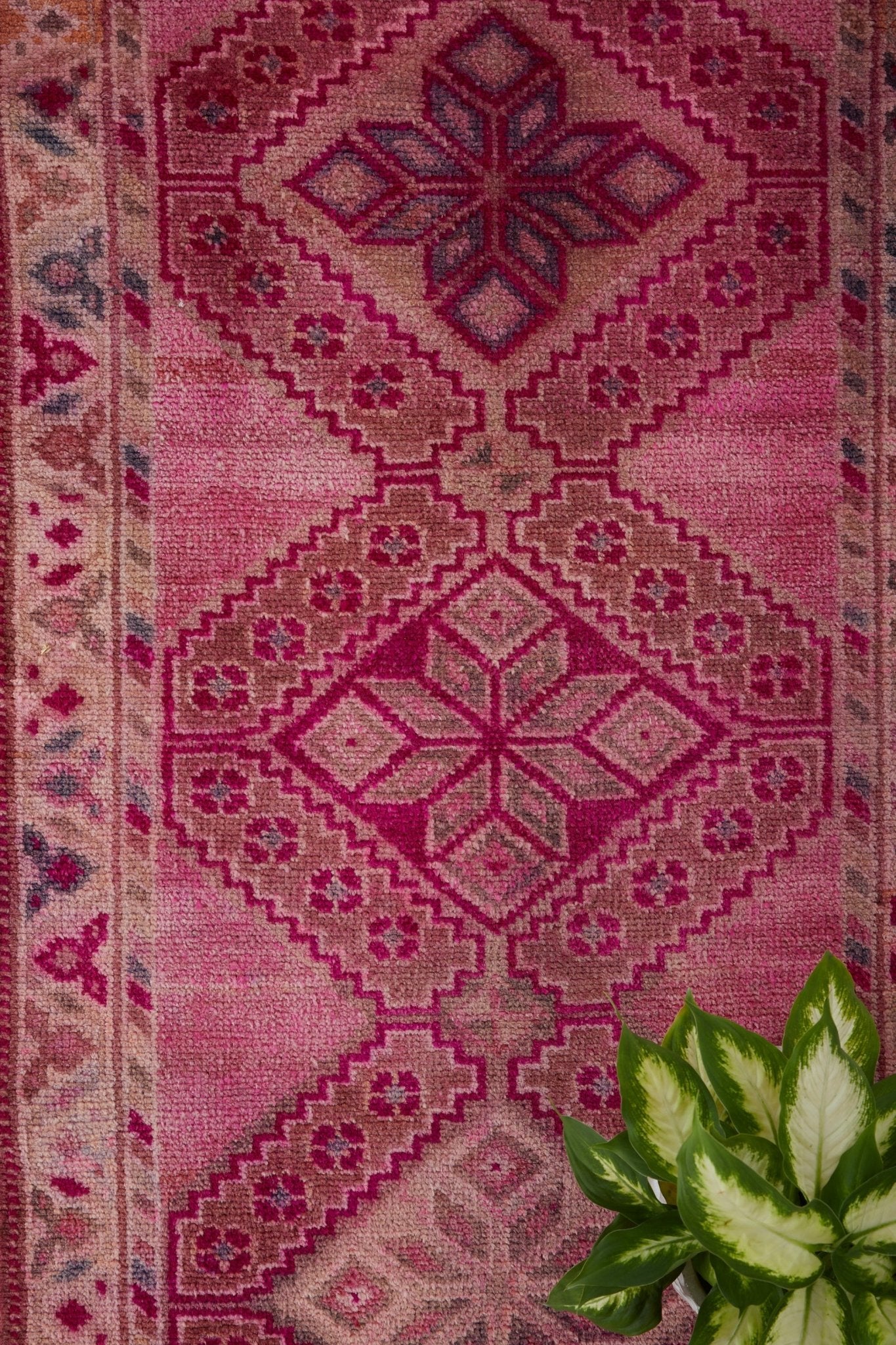 'Macaron' Turkish Ombré Runner Rug - 2'8" x 12'9" - Canary Lane
