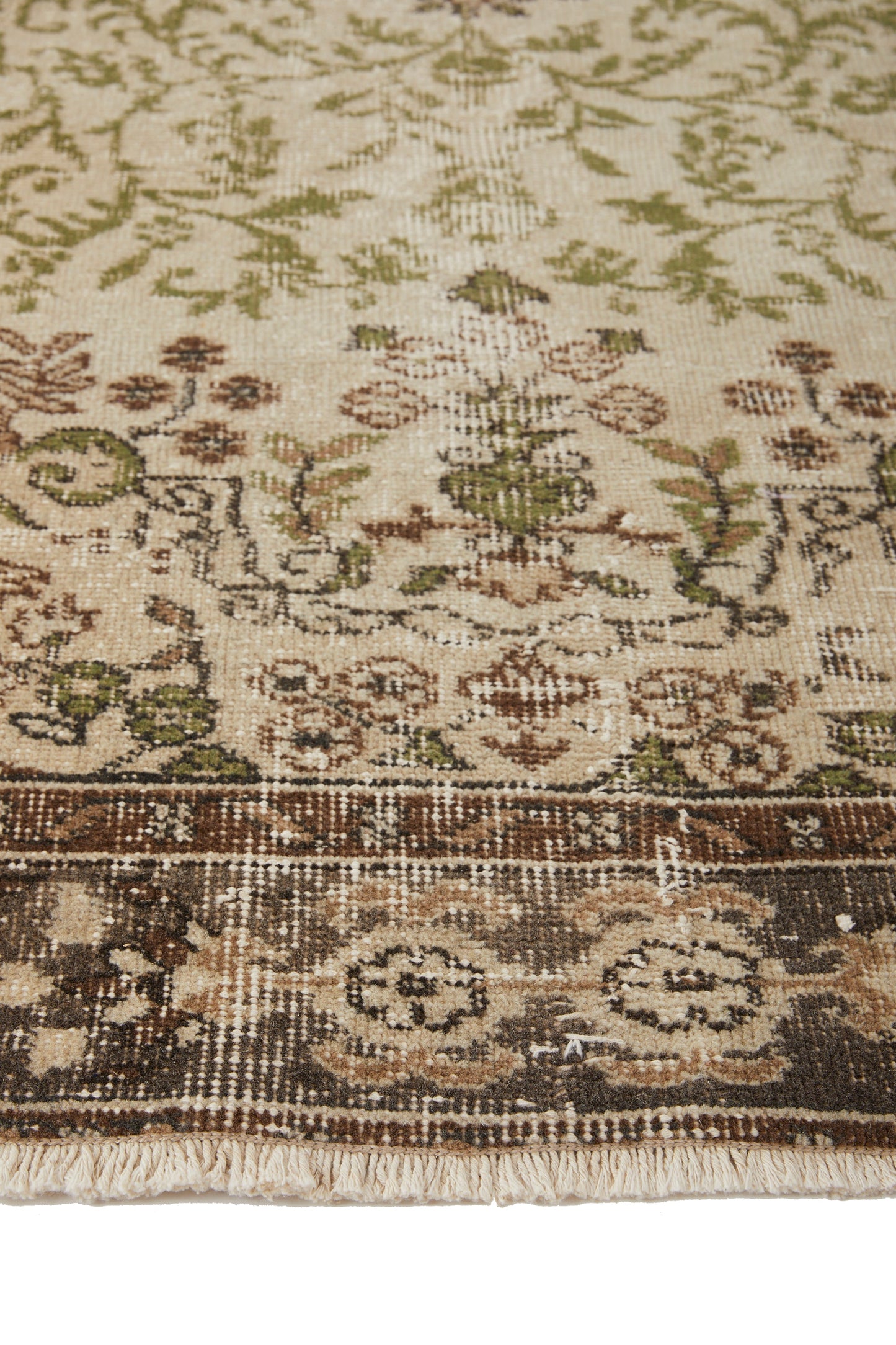 'Aries' Turkish Vintage Area Rug - 6'4